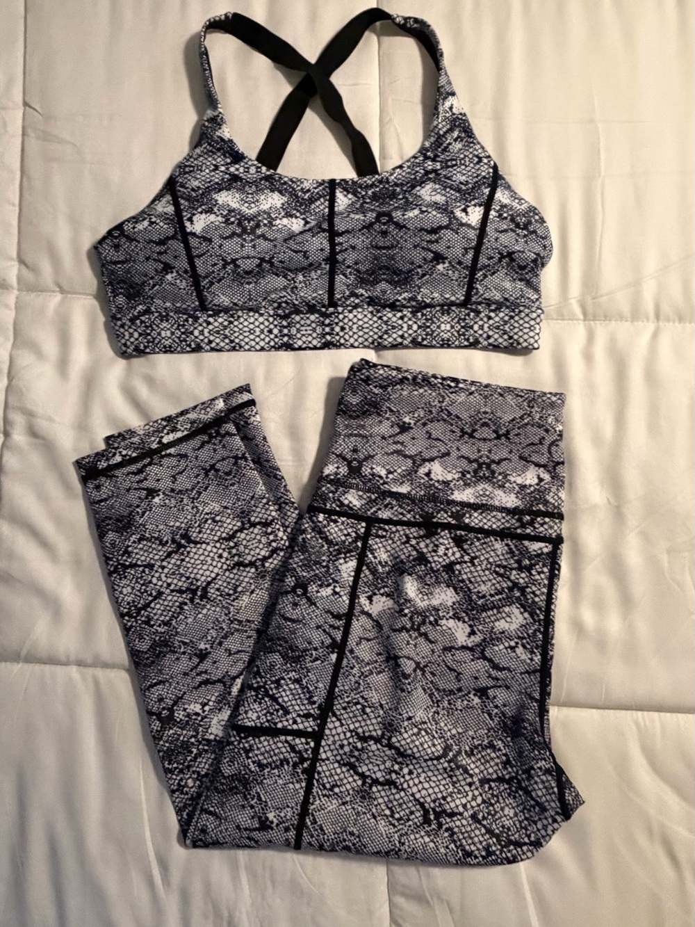 ZYIA Black & White Snake-Print Sports Bra and Leggings Set